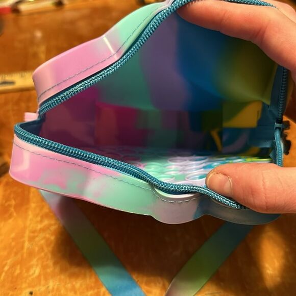 Pop It Hello Kitty Purse NWOT - Picture 7 of 7